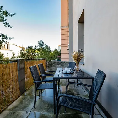 Elegant With Terrace & Bike Path *