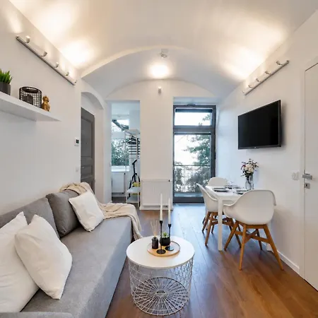 Elegant Close To Center & Bike Path * Prague