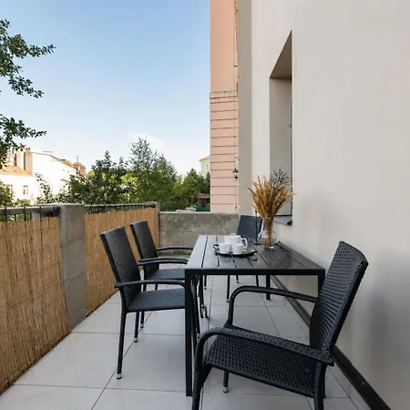 Apartment Elegant Close To Center & Bike Path *