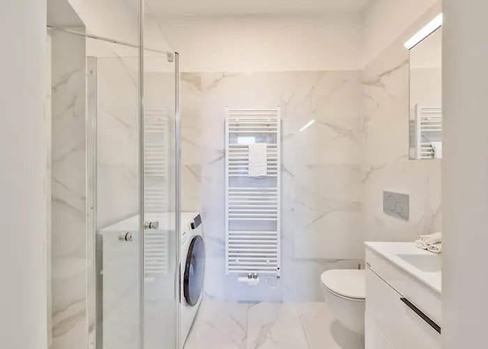 Apartman Elegant Close To Center & Bike Path Prága